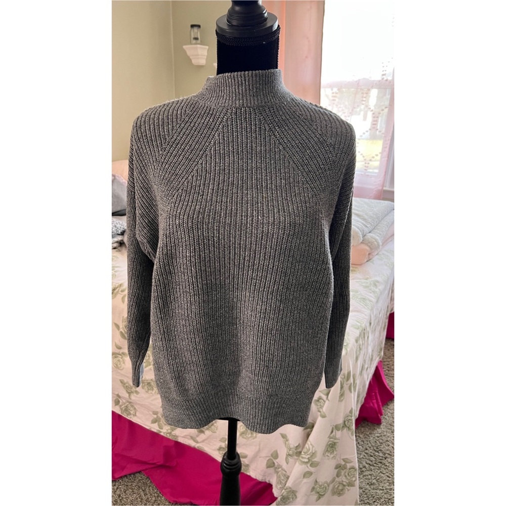 H&M Sweater